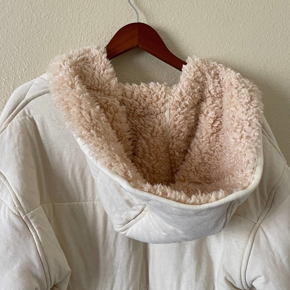 Urban Outfitters Heidi teddy hooded oversized jacket reversible - Picture 8 of 9